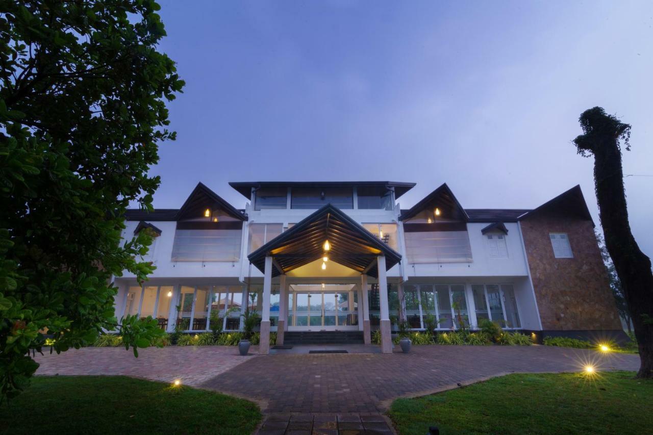 Subaseth Villa Anuradhapura Exterior photo